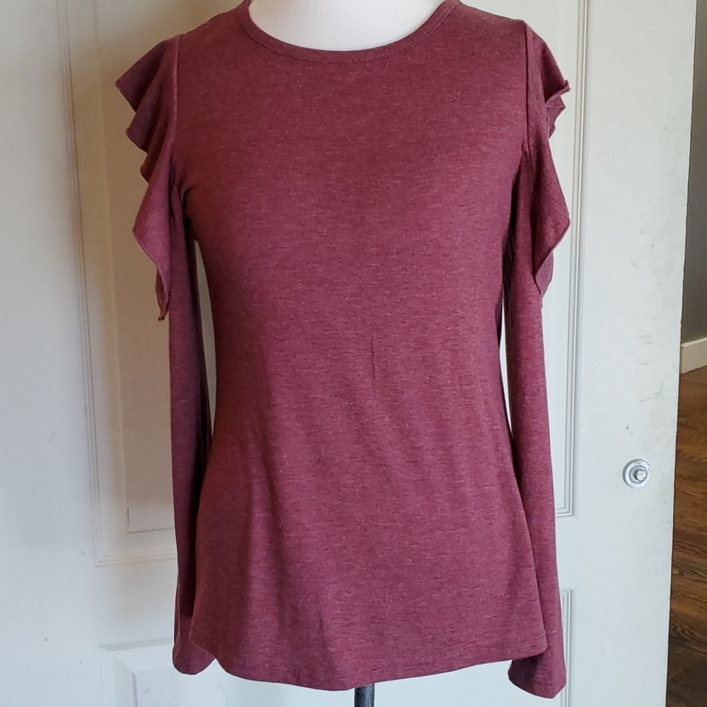 COLD SHOULDER TOP SIZE MEDIUM